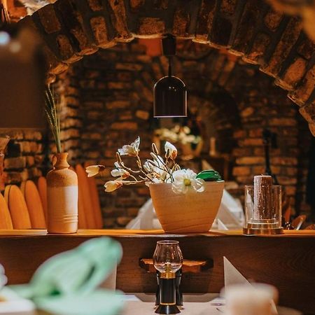 Hotel Restaurant Adria Stuben Bruehl Екстериор снимка