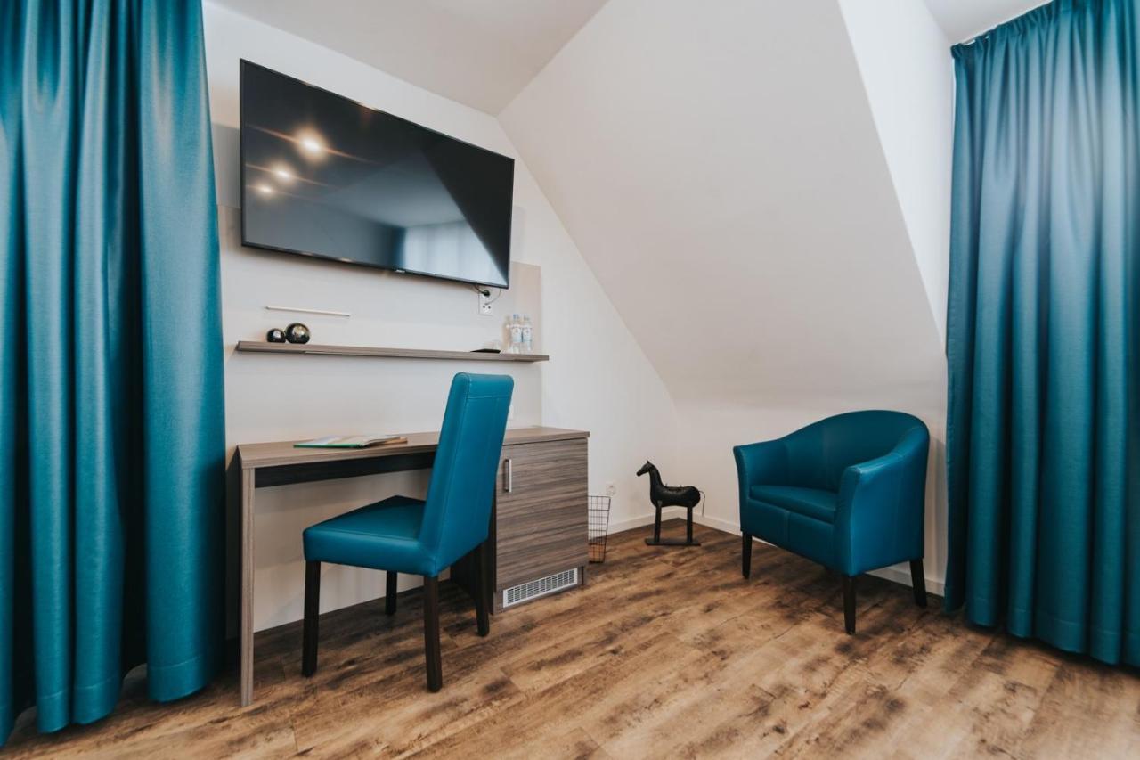 Hotel Restaurant Adria Stuben Bruehl Екстериор снимка