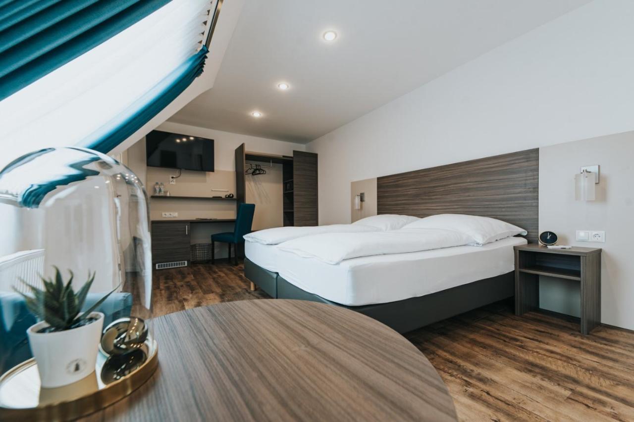Hotel Restaurant Adria Stuben Bruehl Екстериор снимка